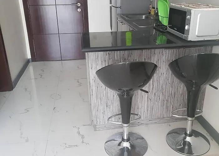 Ramos Luxury With Balcony Apartment